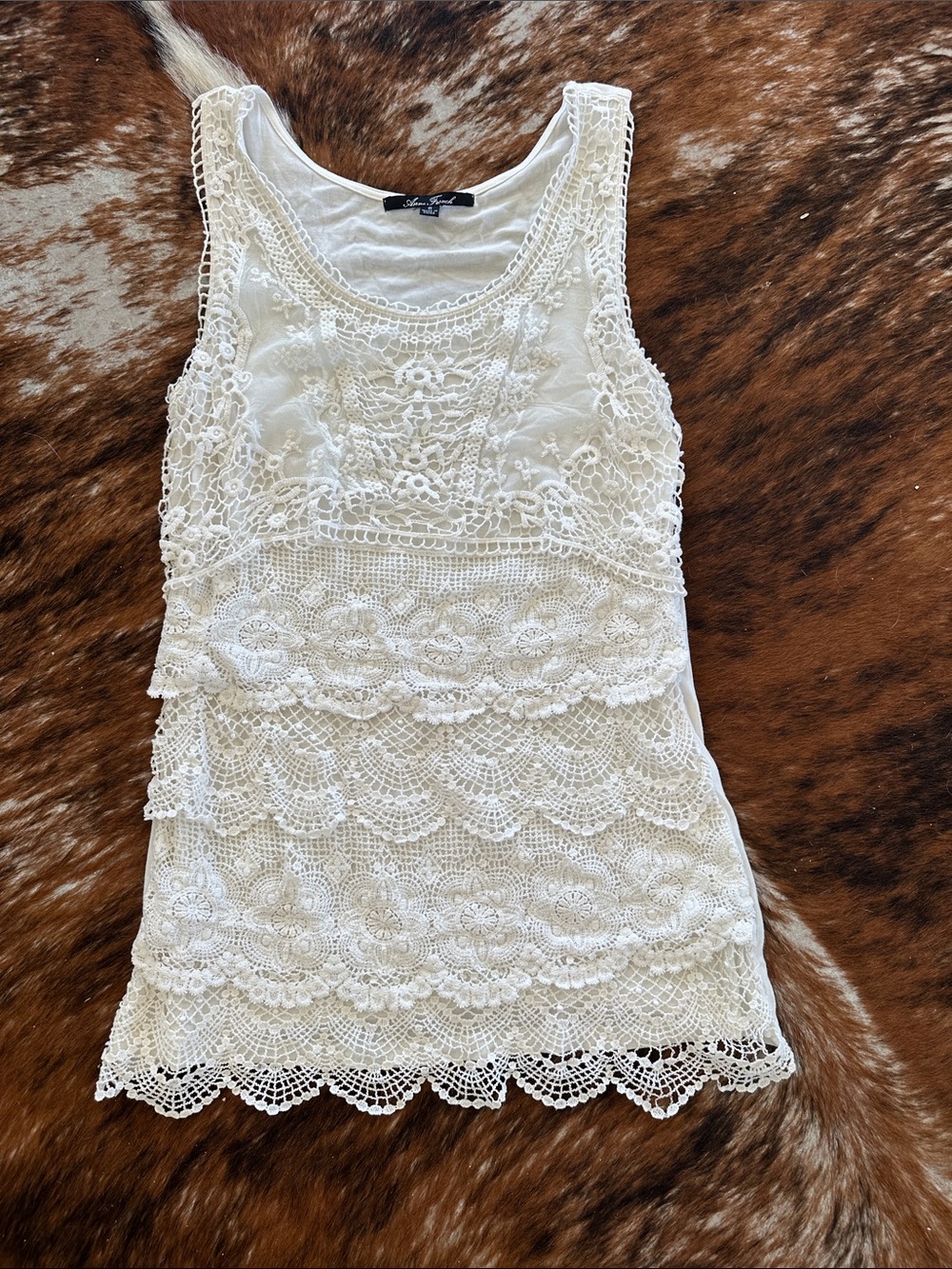 White lace tank size small